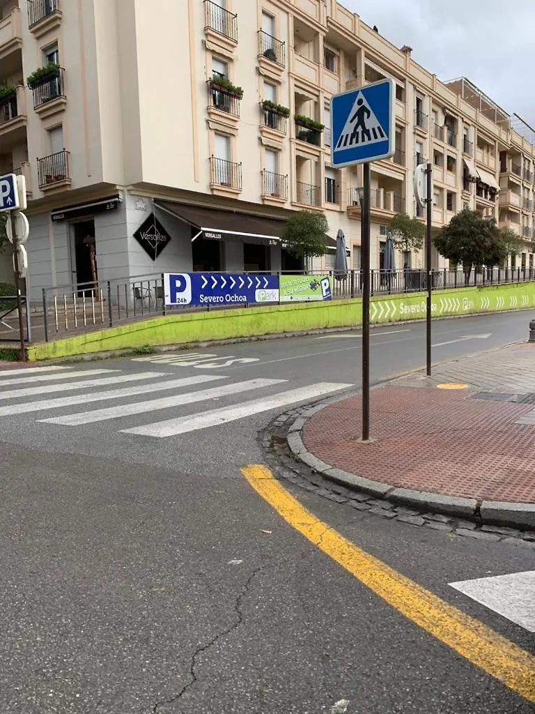 Domus Apartamentos Granada Con Parking Gratuito En Pleno Centro