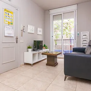 https://stay-u-nique-modern-apartment-close-to-parc-espanya.catalonia-hotels.com