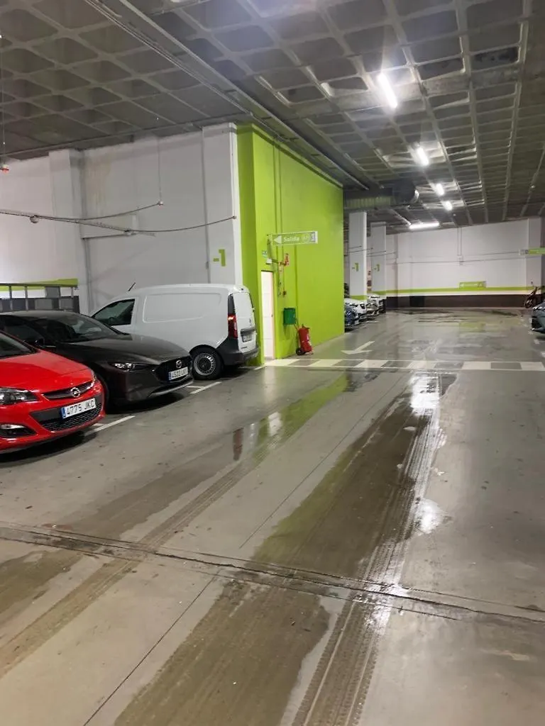 Domus Apartamentos Granada Con Parking Gratuito En Pleno Centro